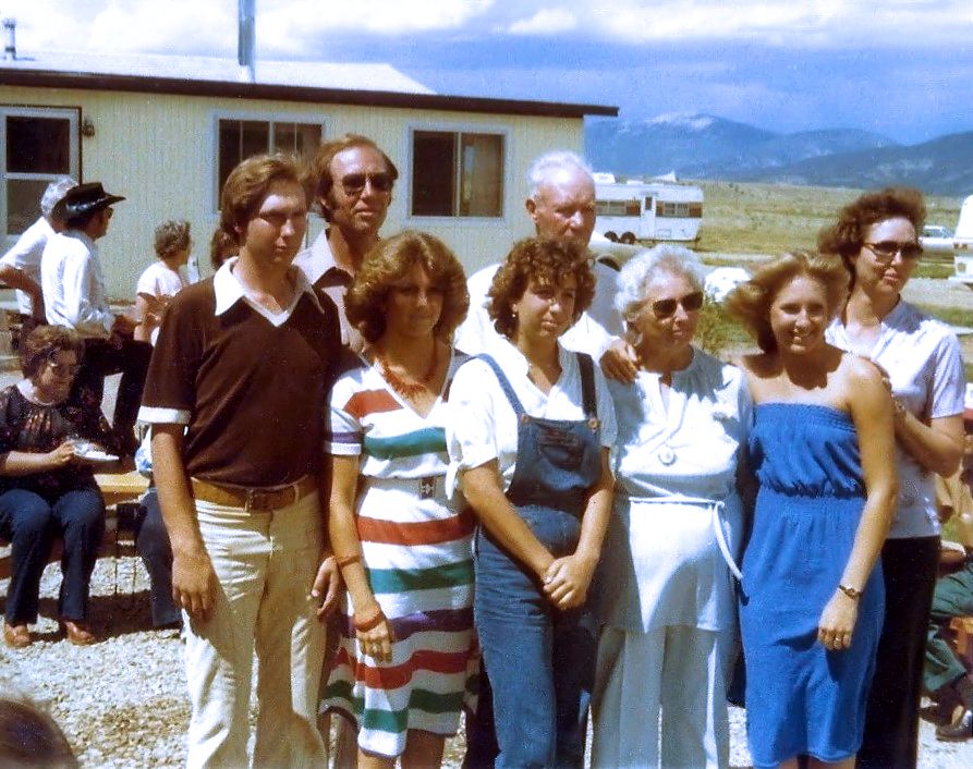 Fred Jr., Fred, Geri, Danielle, Herman, Cleo, Teri, and Fran, July 1980